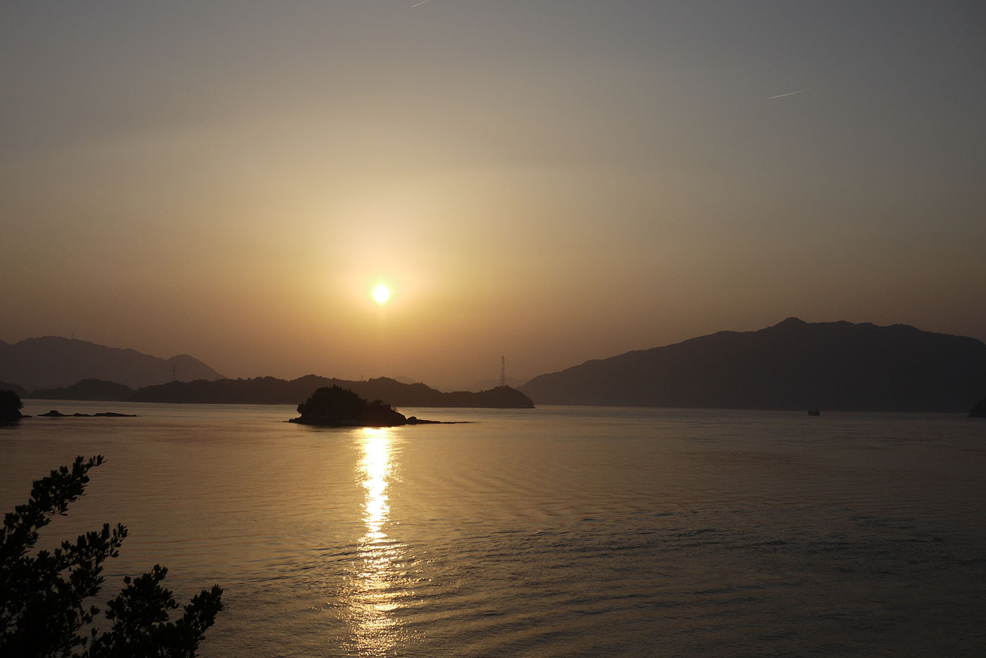 因島大浜崎キャンプ場から見る夕日 ずんどこどっこいしょ