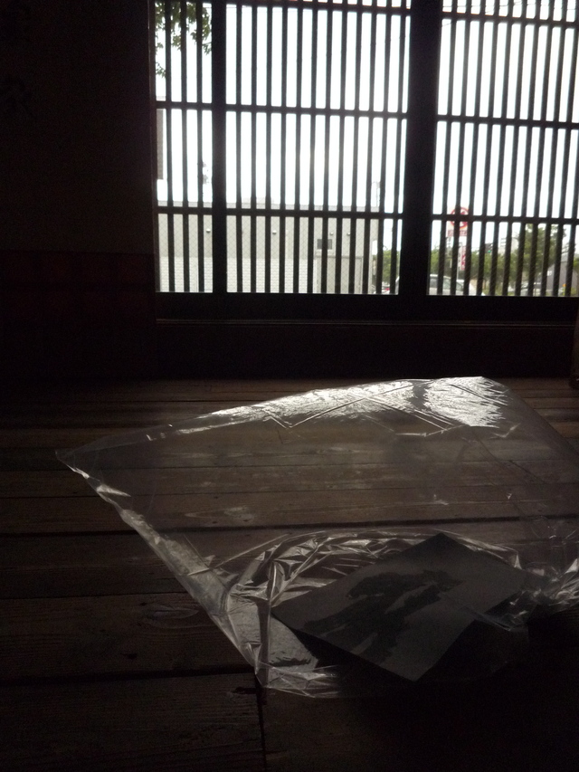 2014.6①華雪展「家を巡る」前_e0138627_15234127.jpg