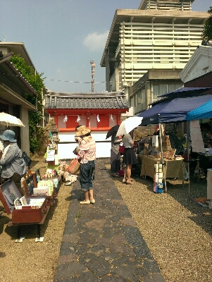 e0272108_2037373.jpg