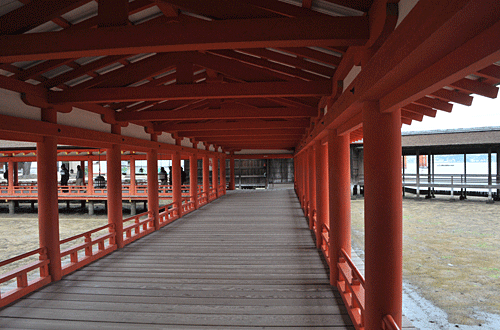 神社より穴子‥‥‥厳島神社_a0278809_14202764.gif