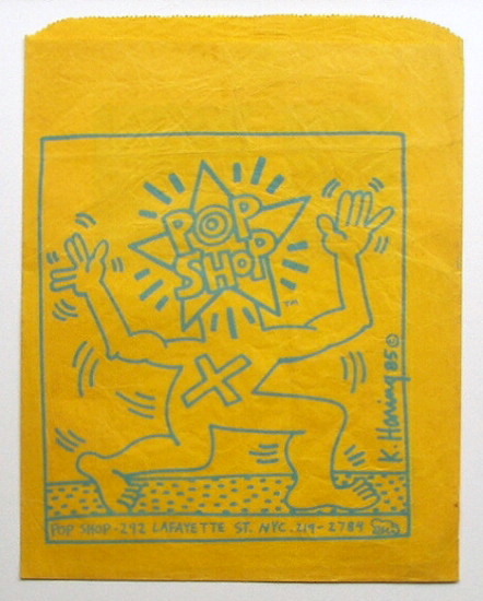 キース・ヘリングの紙袋「Pop Shop Paper Bag(Yellow, Large キース・ヘリングの紙袋「Pop Shop Paper Bag(Yellow, Large