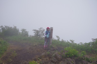 森の息遣いを感じながらの登山_b0312736_20335613.jpg