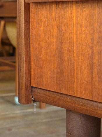 writing desk_c0139773_13221878.jpg