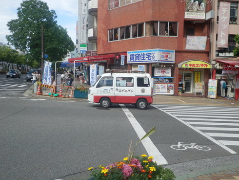 君はロバのパン屋さんを知っているか?_c0062511_11153779.jpg