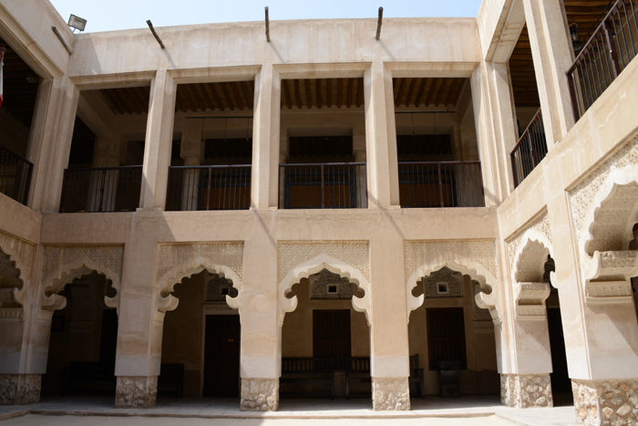 アルアハマディアスクール写真～ドバイで最も古い学校_e0171573_20592036.jpg