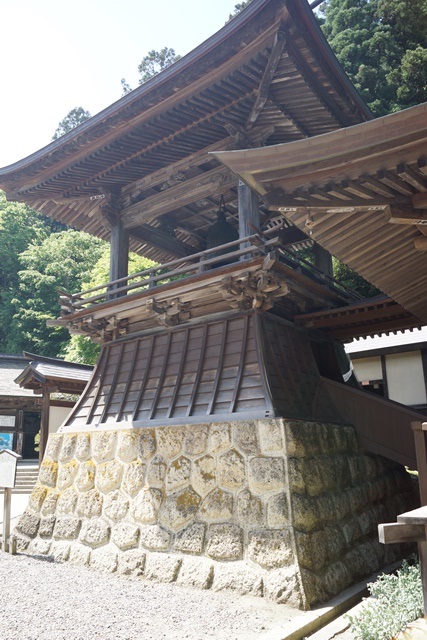 昔を語る新緑の山寺歴史的文化遺産の山寺を訪ねる旅、芭蕉ゆかりの地山形県「山寺」_d0181492_11172324.jpg