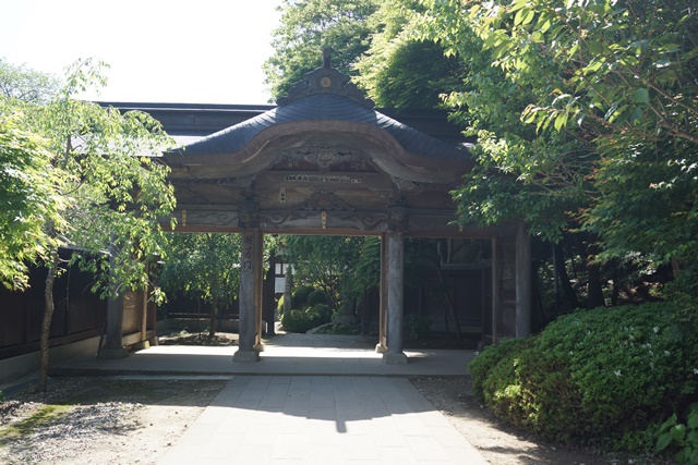 昔を語る新緑の山寺歴史的文化遺産の山寺を訪ねる旅、芭蕉ゆかりの地山形県「山寺」_d0181492_11205797.jpg