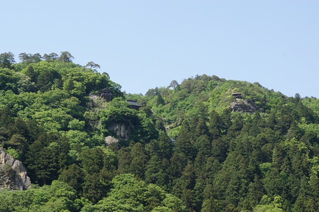 昔を語る新緑の山寺歴史的文化遺産の山寺を訪ねる旅、芭蕉ゆかりの地山形県「山寺」_d0181492_11233863.jpg