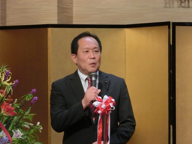 ますます元気な77歳! 勝亦正人氏の喜寿を祝う会_f0141310_731828.jpg