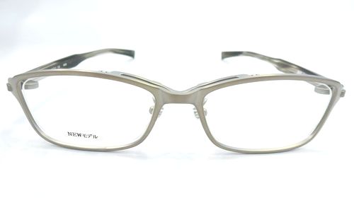 999.9-フォーナインズ- NEWフレーム S-822Tをご紹介致します
