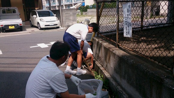ふれあい奉仕活動_c0206243_17103346.jpg