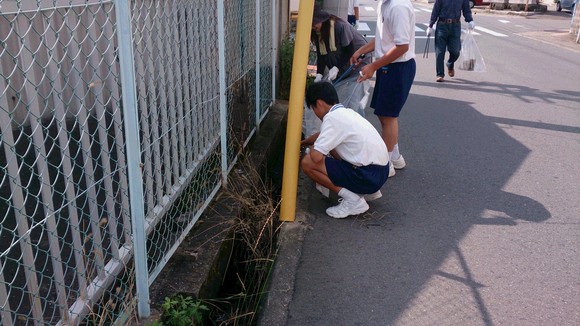 ふれあい奉仕活動_c0206243_17103351.jpg