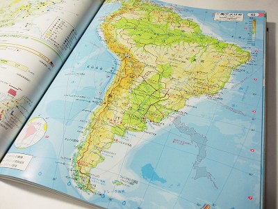 地図が好き_b0055196_2333474.jpg