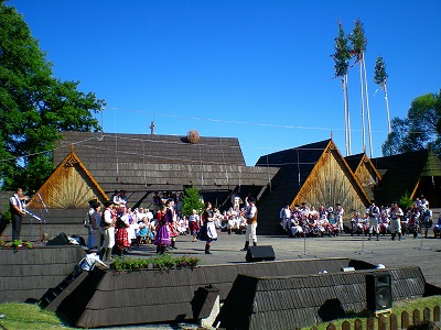 スロバキア　デトバの民族祭り_f0206019_16323196.jpg