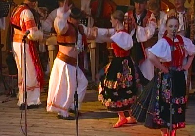 スロバキア　デトバの民族祭り_f0206019_16391652.jpg