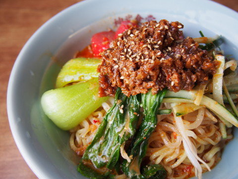 冷やし担々麺：神武食堂（つがる市）*津軽百年食堂_b0147224_21354448.jpg