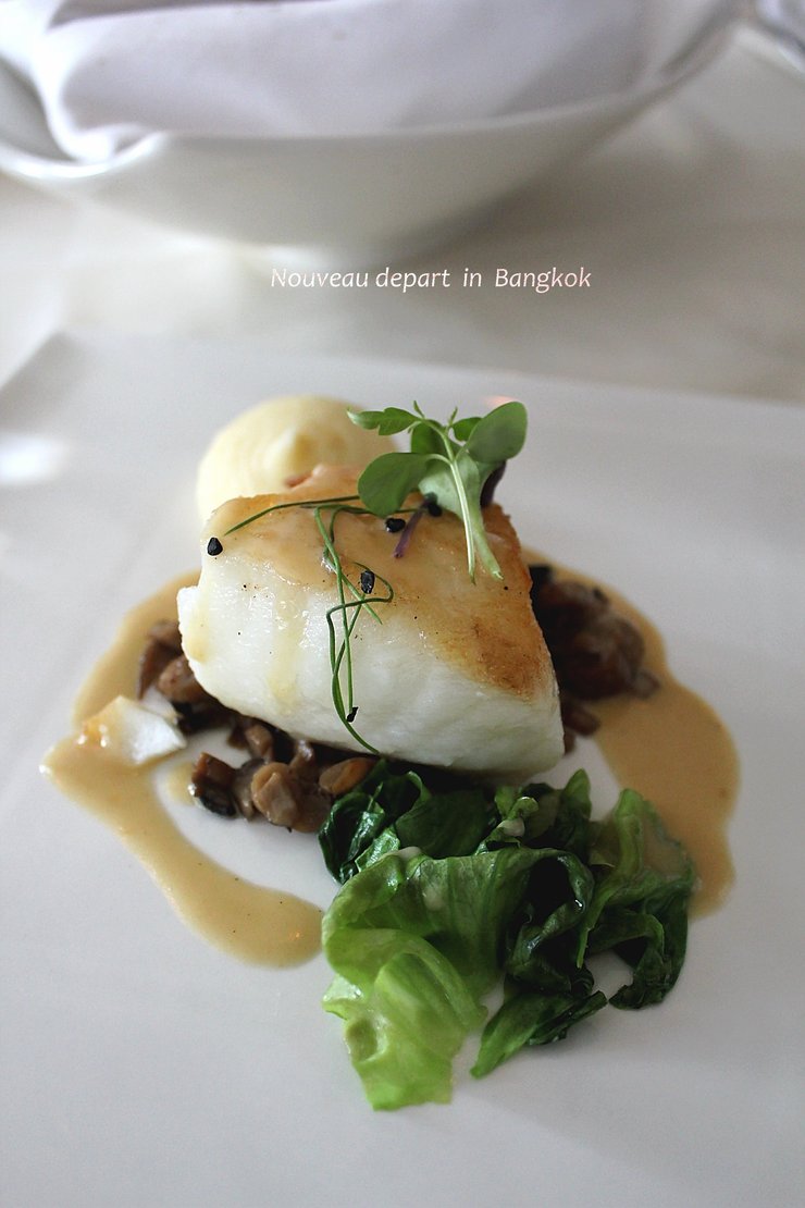 La VIE　creative French cuisine　 ** VIE Hotel Bangkok_e0316546_22574536.jpg