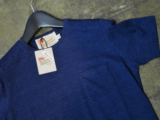 Traditional Weather Wear ・・・ MELANGE Pocket SOLID TEE 必須!の1枚_d0152280_19361349.jpg