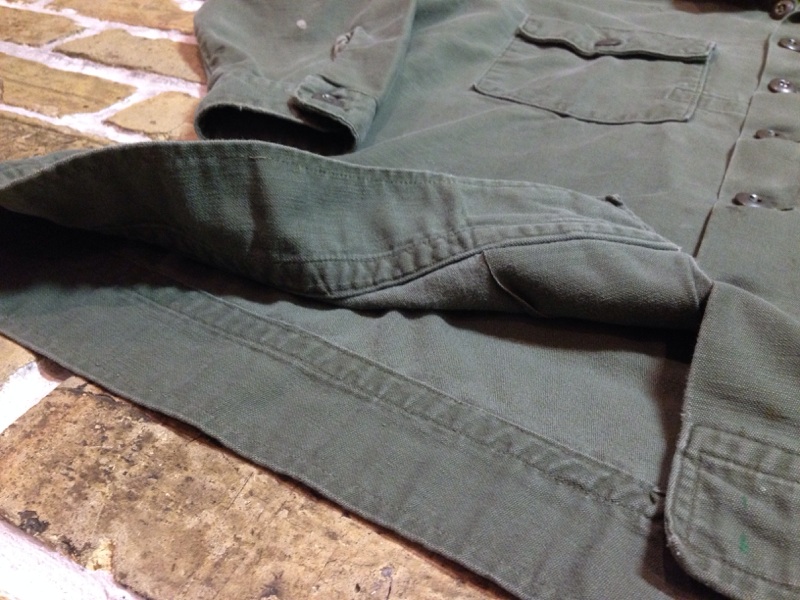 BIG SIZE SHIRT!! (T.W.神戸店)_c0078587_2130363.jpg