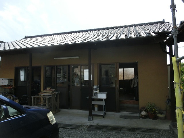 富士市内に和楽器づくりの職人さんがいた 「三味線のまとば」_f0141310_7272488.jpg