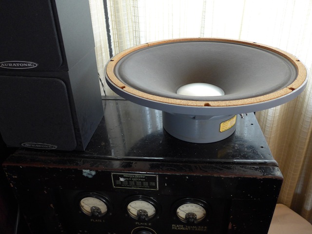 フラットバック JBL D130 : 幸宗の徒然写真 フラットバック JBL D130 : 幸宗の徒然写真
