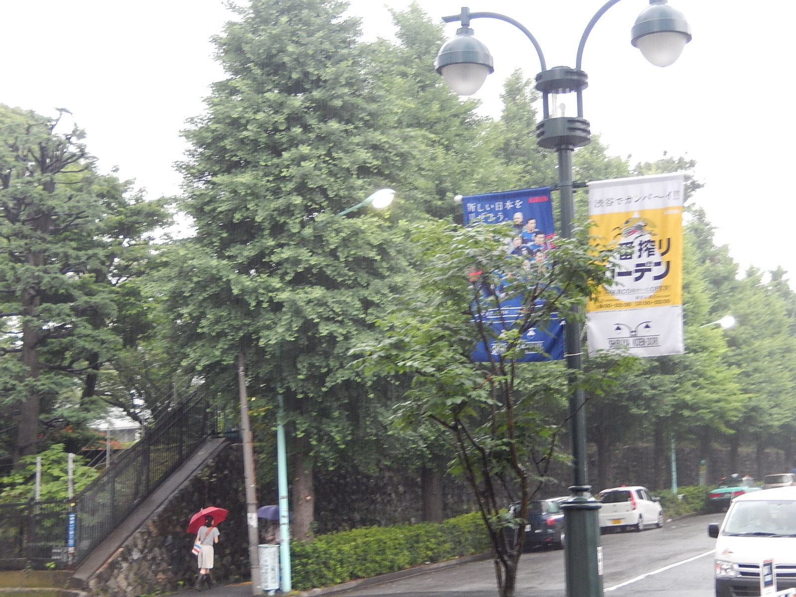 6月11日　渋谷　原宿　の自転車屋　FLAME bike前です_e0188759_19375491.jpg