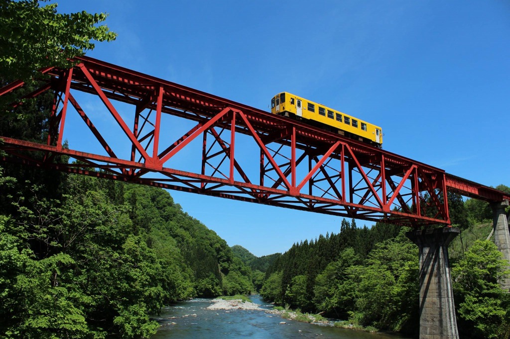 もう一つの黄色い列車の物語_b0013293_127043.jpg