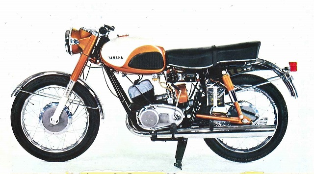 YAMAHA 250S Proto_f0351435_22582703.jpg