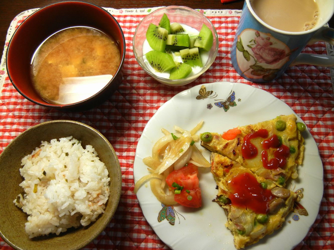 ’14,6,12(木)昨夜も激しい雨!_f0060461_10215950.jpg
