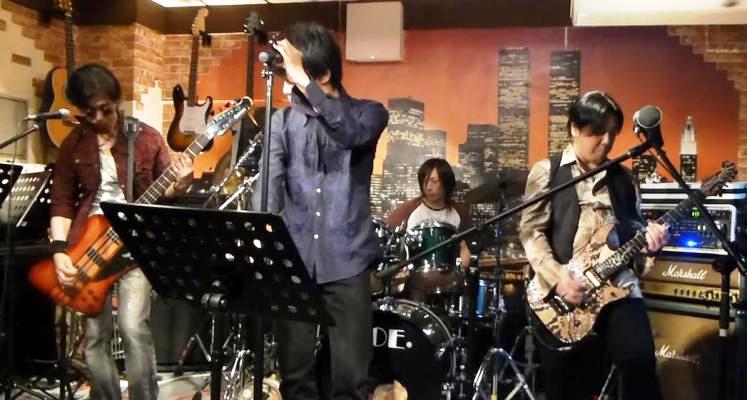 6月7日、Colorful Rainy Season Live@ZOEのライブレポpart1。_e0188087_22154098.jpg