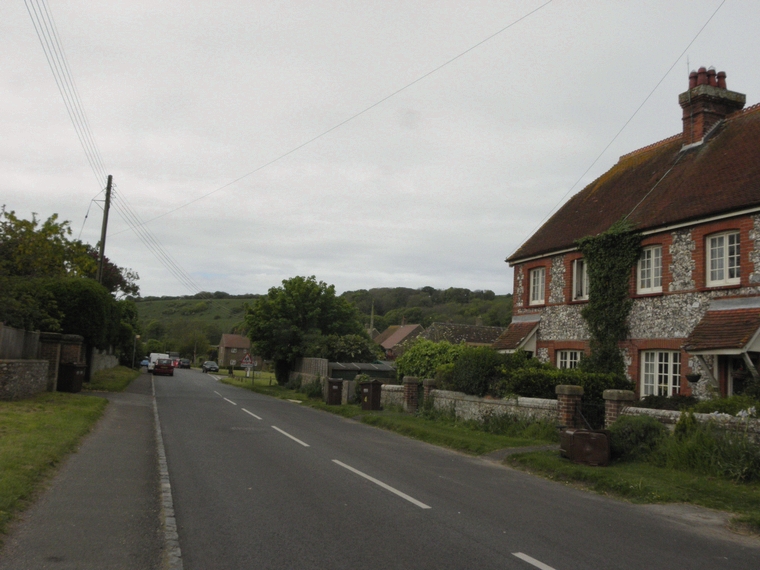 イギリス紀行 ～ Where to Visit near Eastbourne ④ セブン・シスターズ・ウォーキング 前編_d0104892_1327542.jpg