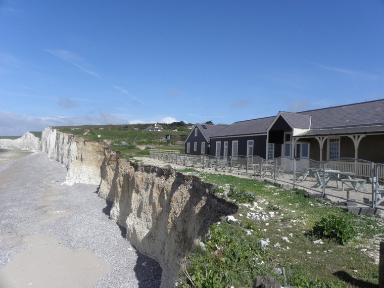 イギリス紀行 ～ Where to Visit near Eastbourne ④ セブン・シスターズ・ウォーキング 前編_d0104892_1331689.jpg