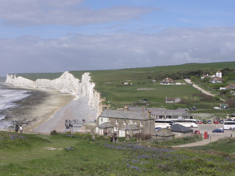 イギリス紀行 ～ Where to Visit near Eastbourne ④ セブン・シスターズ・ウォーキング 前編_d0104892_13322337.jpg