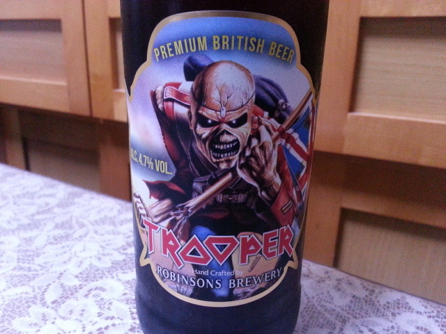 今夜のビールVol.143 ロビンソンズブルワリー IRON MAIDEN TROOPER 500ml¥800_b0042308_23282399.jpg
