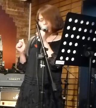 6月7日、Colorful Rainy Season Live@ZOEのライブレポpart2。_e0188087_23225663.jpg