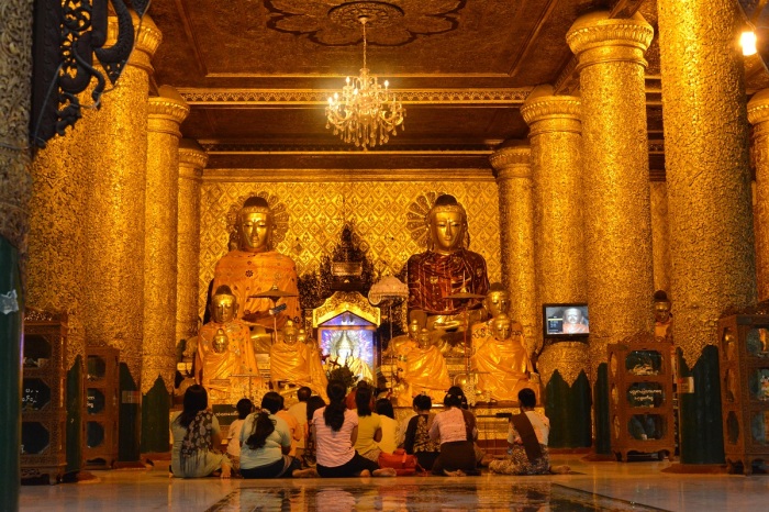 33. ヤンゴン　シュエダゴン・パゴダ-2　Shwedagon Pagoda in Yangon-2_f0268294_22285659.jpg