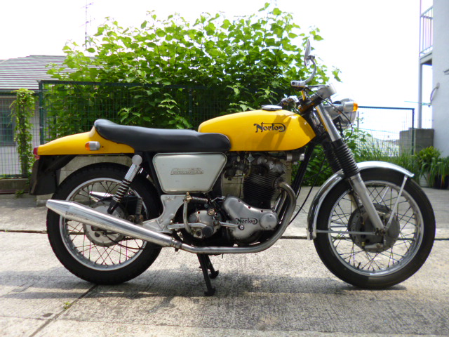 Ｎｏｒｔｏｎ commando for sale_a0285330_2322766.jpg