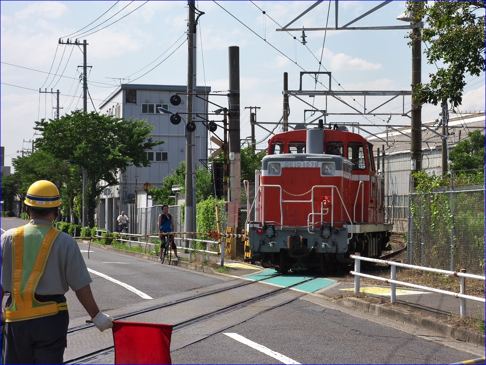 TLRで寄り道シリーズ～機関車萌えの聖地・JR田端運転所へ～_d0137627_125864.jpg