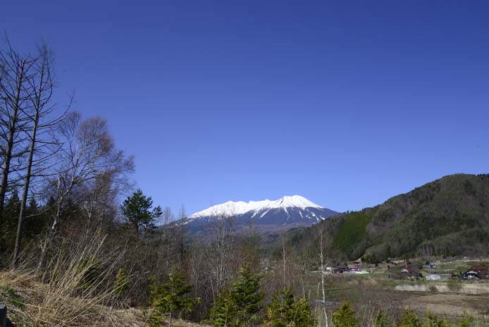 信仰の山、御嶽山_d0149245_1921194.jpg