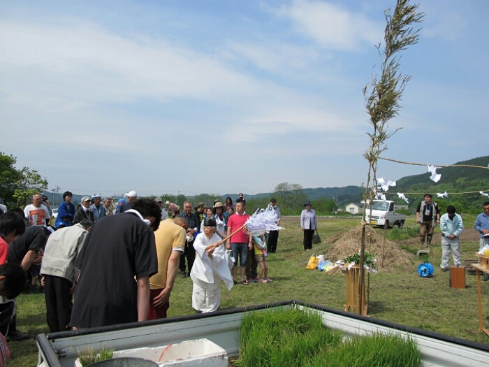 f0339053_1715239.jpg