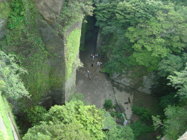 鋸山(のこぎりやま)を登る。_f0232060_17204268.jpg
