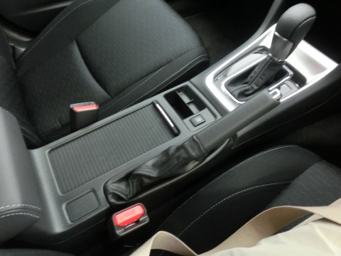 レヴォーグの試乗 1 6gt 2 0gt S 某の雑記帳