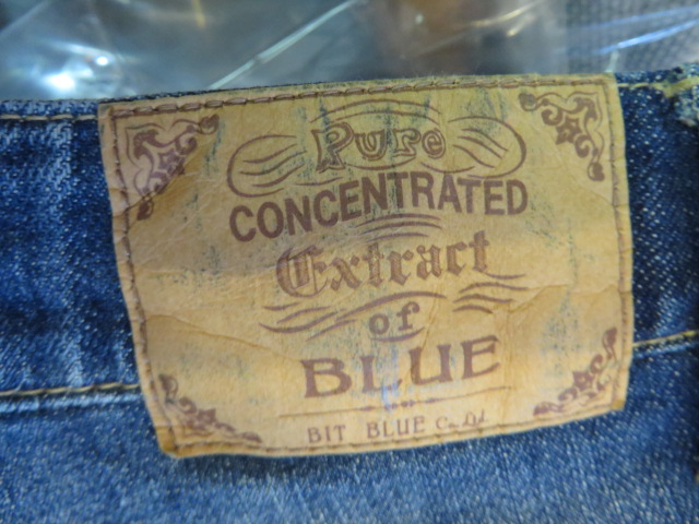 bit blue JEANS  　クラッシュ　ダメージ　サルエル　ＤＥＮＩＭ_e0076692_101517.jpg