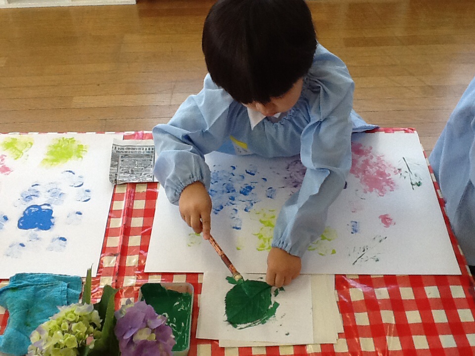 紫陽花製作その2 ひめゆり幼稚園公式blog 紫陽花製作その2 ひめゆり幼稚園公式blog
