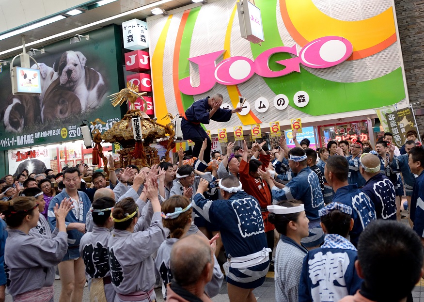 札幌祭り_c0046520_2146119.jpg