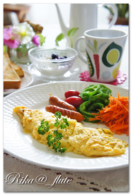 塩レモンハーブオムレツの朝ごはん_c0103827_11462369.jpg