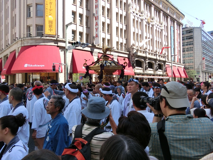 f0232417_1595961.jpg