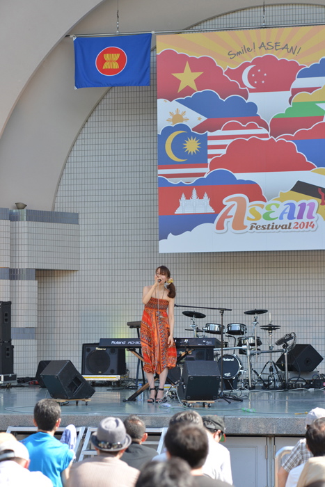 ASEANフェス、ラオスフェスティバルありがとう！半崎サミット8/16開催決定！_e0261371_15331536.jpg