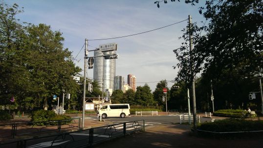 ラン・ウォーク・フォト（～神宮外苑～青山霊園～有栖川公園～目黒　計13km）_e0020682_20525360.jpg