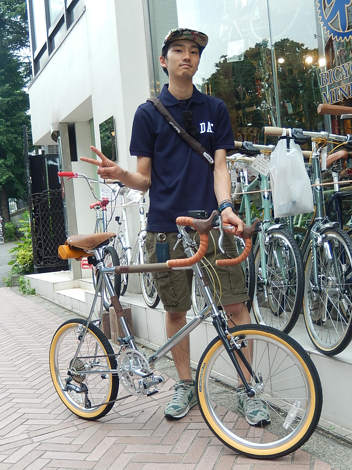 6月18日 渋谷 原宿 の自転車屋 FLAME bike前です_e0188759_11251550.jpg
